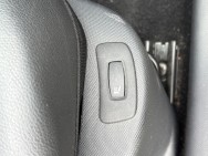 RENAULT d'occasion CLIO IV TCE 120 INITIALE PARIS EDC de 2013 Orgeval