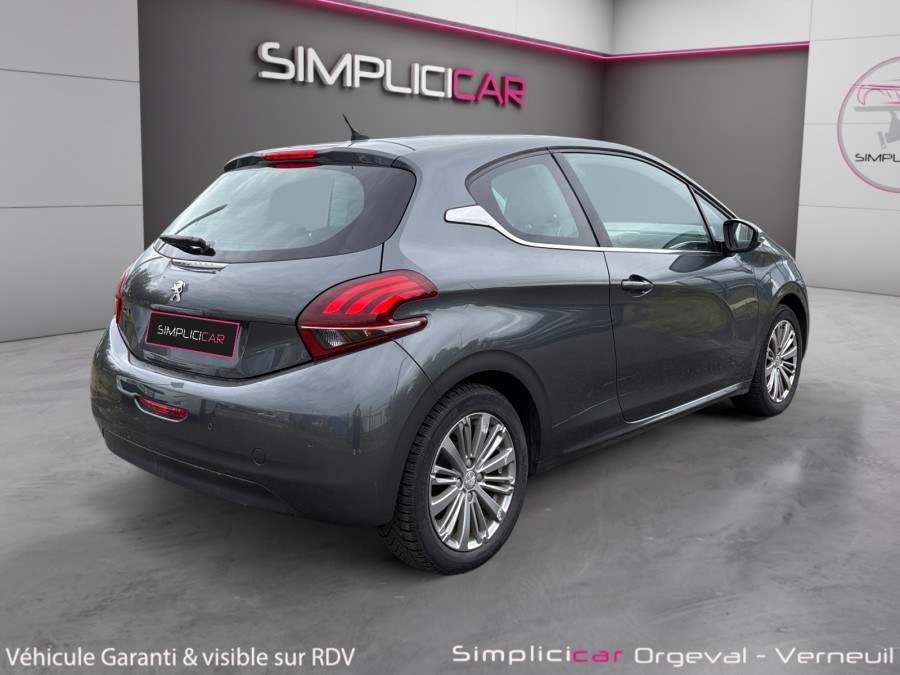PEUGEOT d'occasion 208 I 1.2 PURE TECH 82 STYLE de 2015 Orgeval