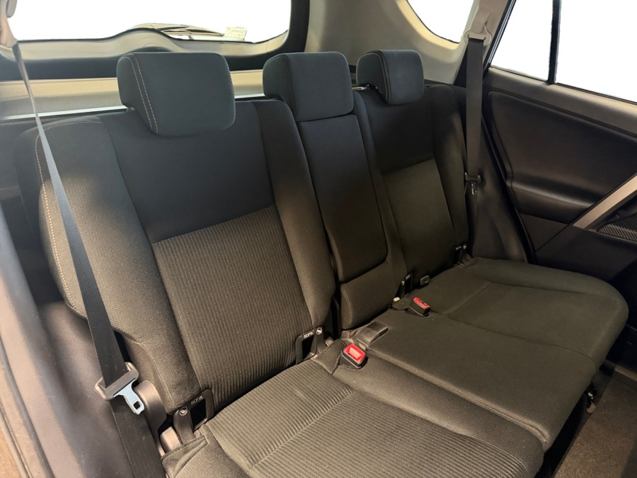 TOYOTA d'occasion RAV 4 IV 150 D-4D WHITE EDITION de 2015 Strasbourg