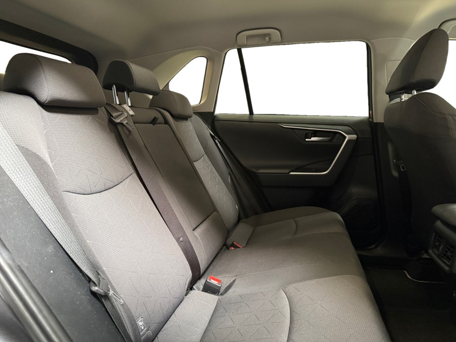 TOYOTA d'occasion RAV 4 V HYBRIDE 218 2WD DYNAMIC de 2022 Bretigny