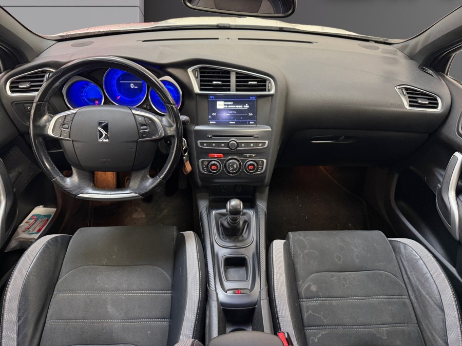 DS d'occasion DS4 / DS4 CROSSBACK 1.6 BLUE HDI 120 SO CHIC de 2016