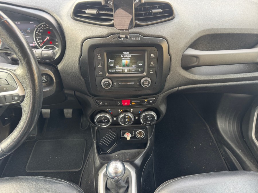 JEEP d'occasion RENEGADE SUV 1.4 LIMITED 140CH de 2015 Méry Sur Oise