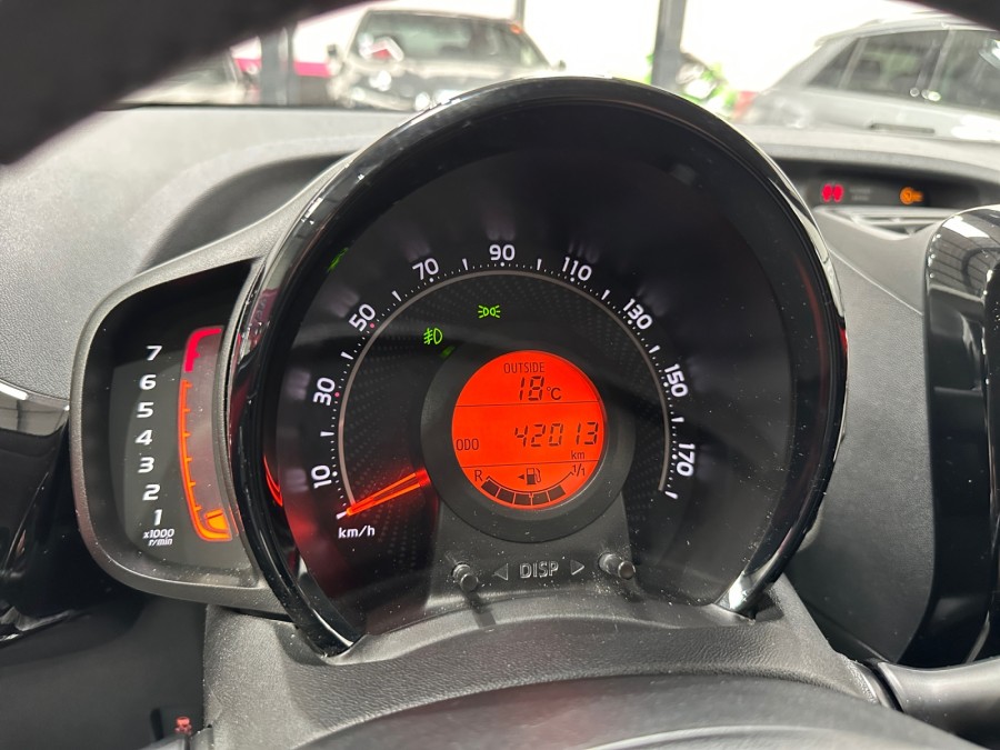 TOYOTA d'occasion AYGO 1.0 VVT-I 72 X-CLUSIV ZEN SERIE de 2021 Lyon