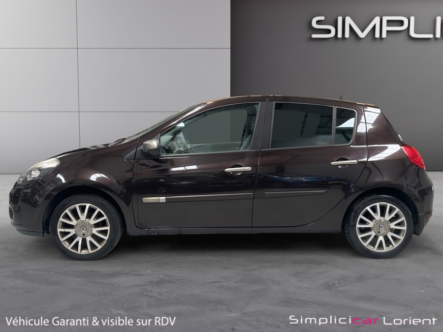 RENAULT d'occasion CLIO III INITIAL 1.5DCI 90 de 2011 Lorient (56)﻿