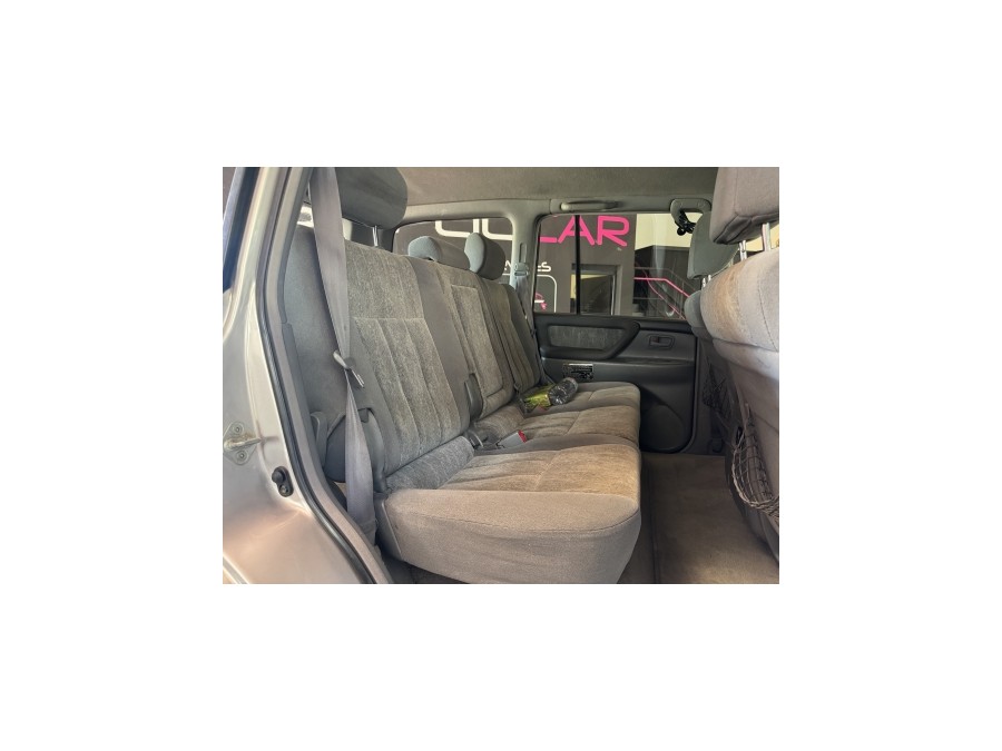 TOYOTA d'occasion LAND CRUISER 100 TD STATION WAGON VX BA de 2002 Aix