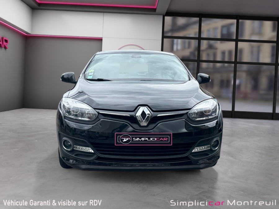 RENAULT d'occasion MEGANE III BERLINE BICORPS TROIS OU CINQ PORTES