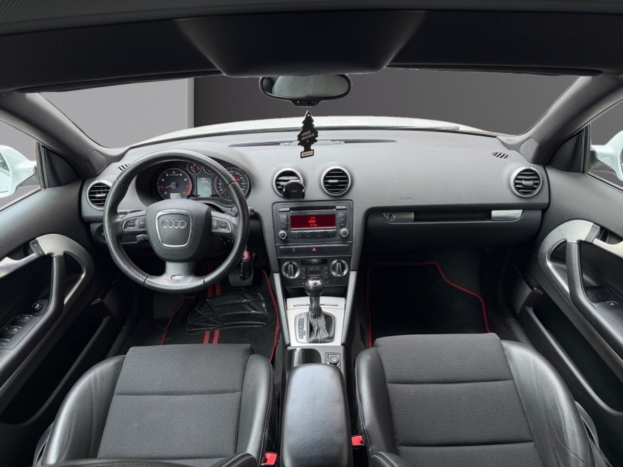 AUDI d'occasion A3 DECAPOTABLE 1.8 TFSI 160 AMBIENTE S TRONIC de 2012