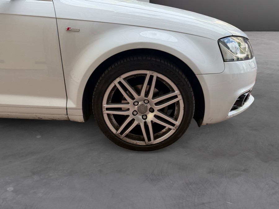 AUDI d'occasion A3 DECAPOTABLE 1.8 TFSI 160 AMBIENTE S TRONIC de 2012