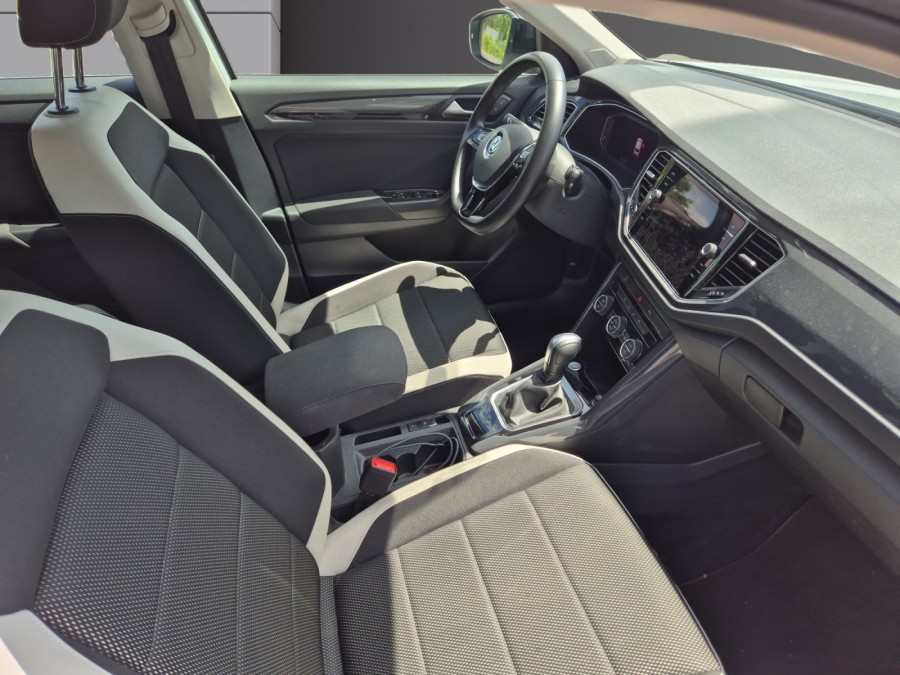 VOLKSWAGEN d'occasion T-ROC 1.5 TSI EVO 150 LIFE BUSINESS DSG de 2020