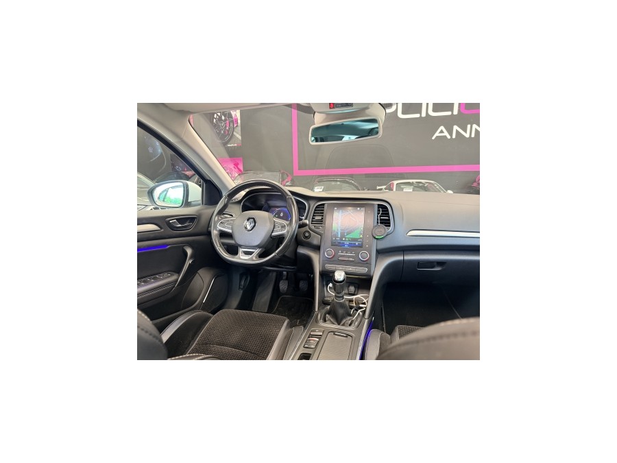 RENAULT d'occasion MEGANE IV BERLINE BICORPS TROIS OU CINQ PORTES 1.3