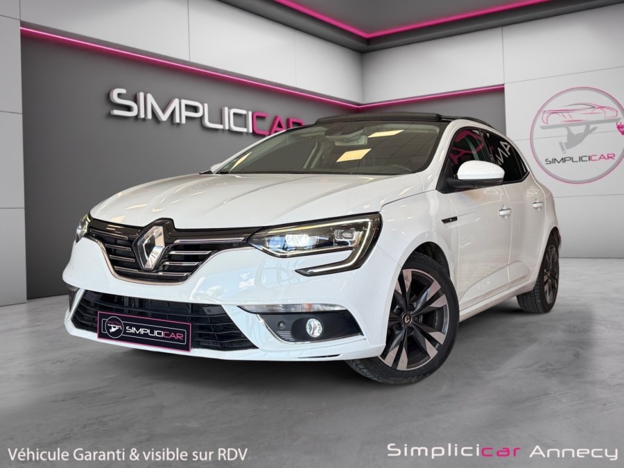 RENAULT d'occasion MEGANE IV BERLINE BICORPS TROIS OU CINQ PORTES 1.3