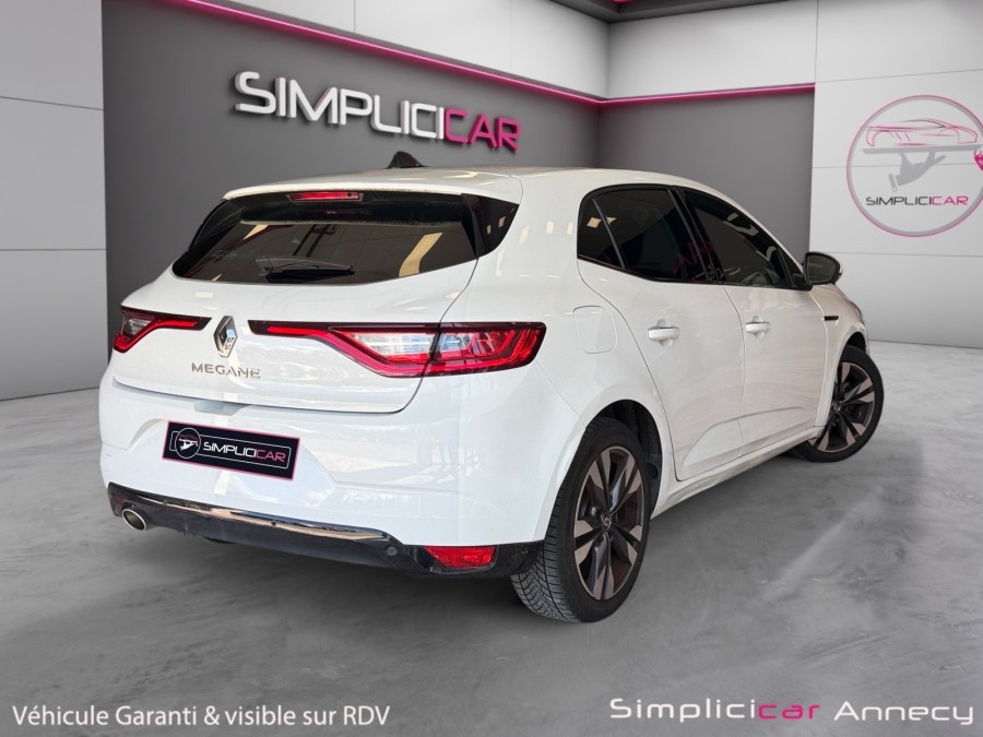 RENAULT d'occasion MEGANE IV BERLINE BICORPS TROIS OU CINQ PORTES 1.3