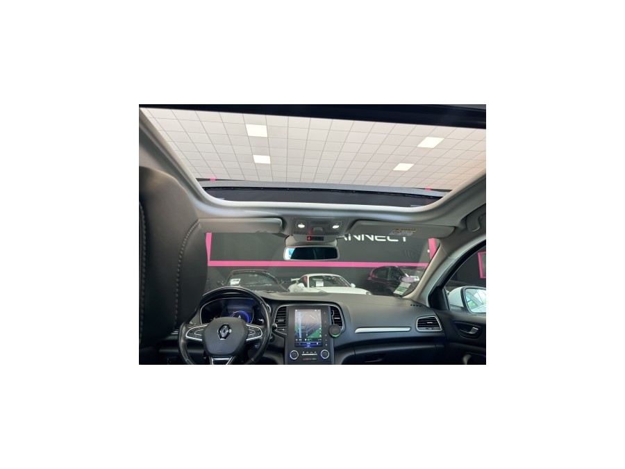 RENAULT d'occasion MEGANE IV BERLINE BICORPS TROIS OU CINQ PORTES 1.3