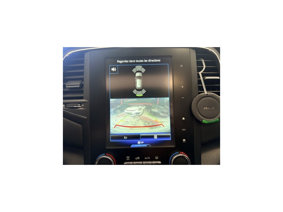 RENAULT d'occasion MEGANE IV BERLINE BICORPS TROIS OU CINQ PORTES 1.3