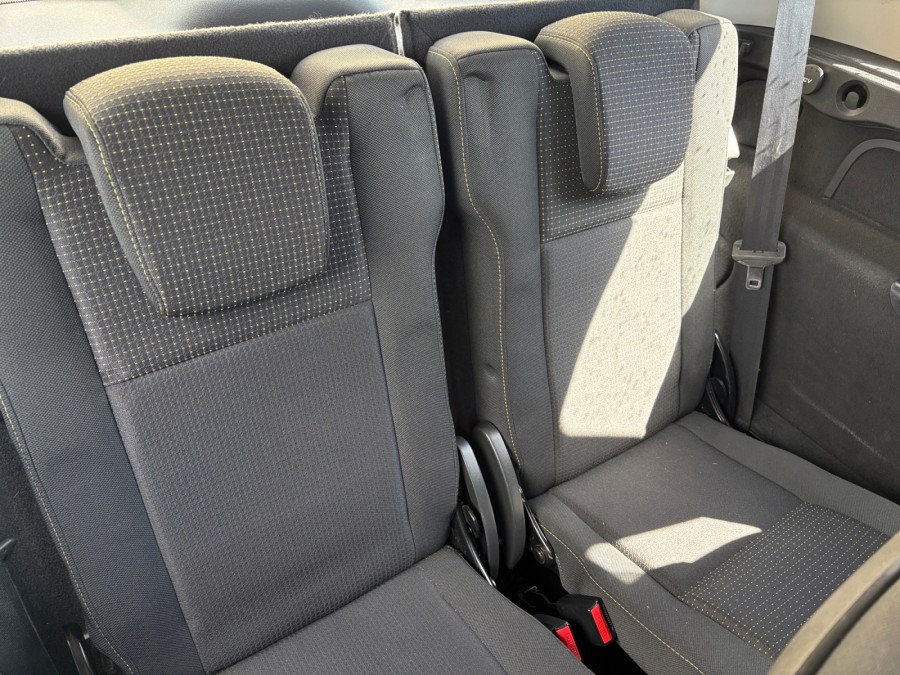 RENAULT d'occasion SCENIC GRAND 1.9 DCI 130 ALYUM 7P de 2010 Orgeval