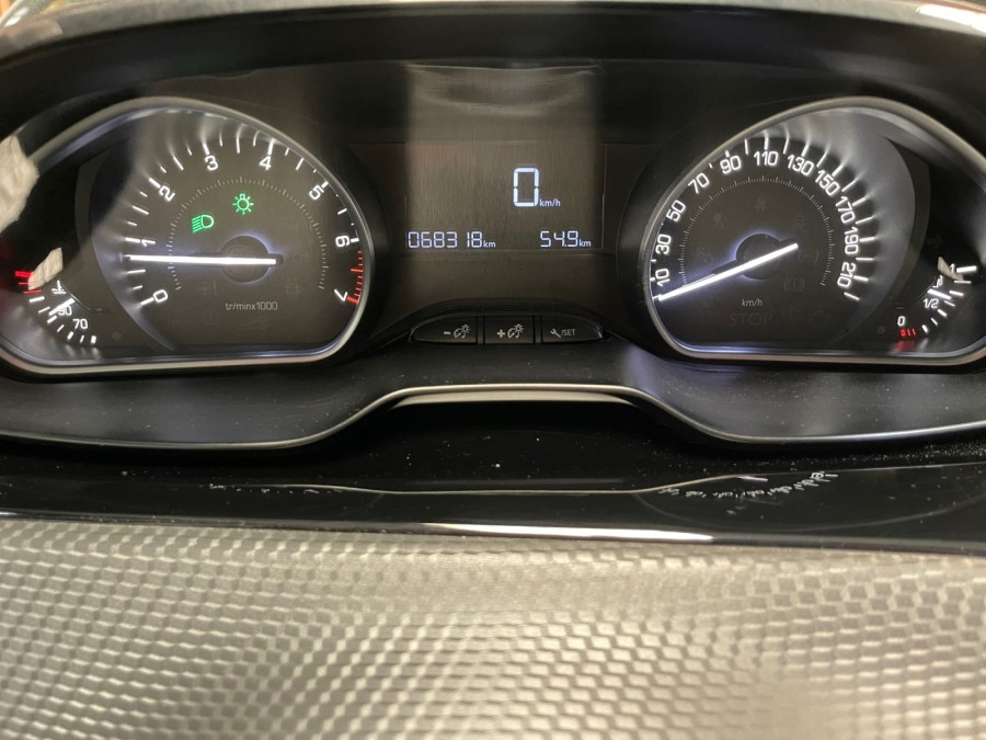 PEUGEOT d'occasion 208 I ALLURE de 2018 St Jean du Cardonnay (76)﻿