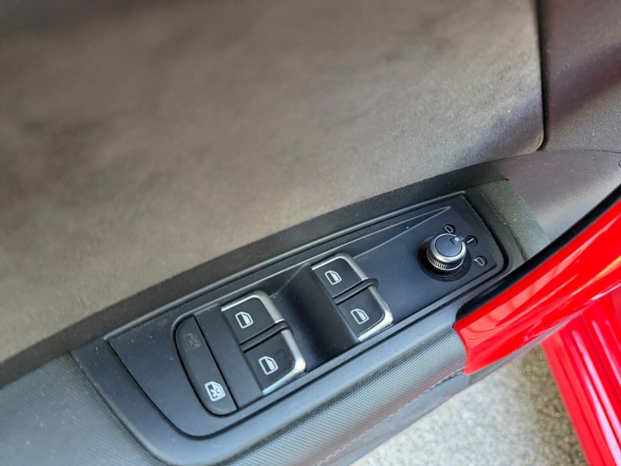 AUDI d'occasion A1 SB 1.8 TFSI 192 S LINE S TRONIC de 2015 Nîmes (30)﻿