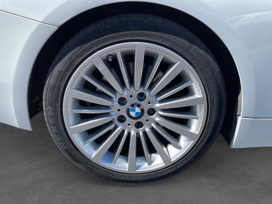 BMW d'occasion 4 DECAPOTABLE 435I Luxury BA de 2014 Genevois (74)﻿