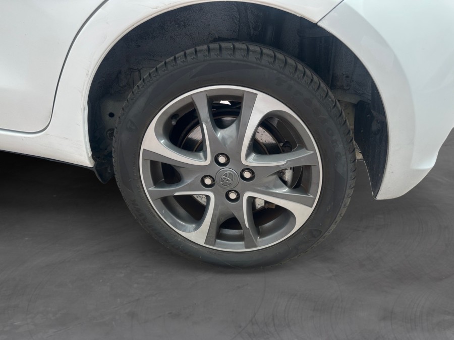 TOYOTA d'occasion YARIS 1.0 VVTI 70 DYNAMIC de 2014 Le Raincy (93)﻿