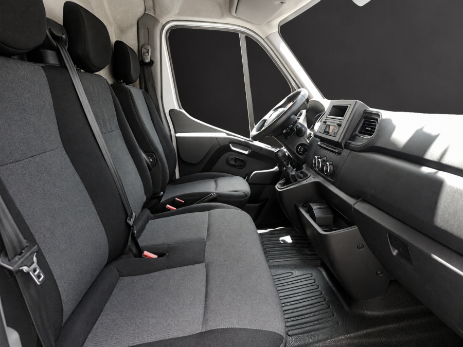 RENAULT d'occasion MASTER F3500 L2H2 DCI 145 NACELLE de 2022