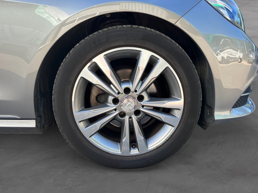MERCEDES d'occasion CLASSE E E220 CDI BA de 2013 Nord Isère (38)﻿