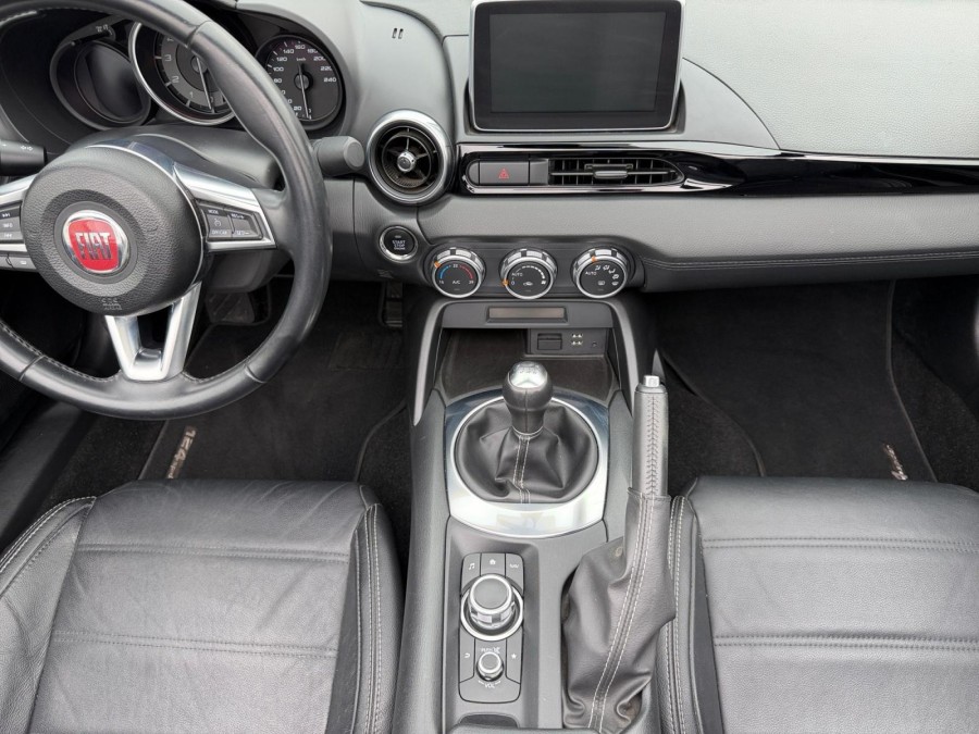 FIAT d'occasion 124 SPIDER SPIDER LUSSO PLUS 140CH BVM de 2017 Tours