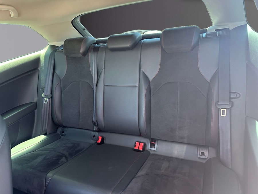 SEAT d'occasion LEON SC SC 1.8 TFSI 180 FR DSG de 2013 Le Puy en
