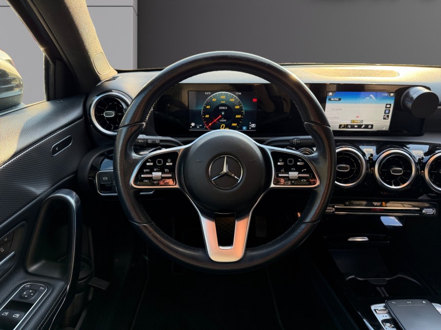 MERCEDES d'occasion CLASSE A IV A180 D STYLE LINE 7G-DCT de 2018 Lyon