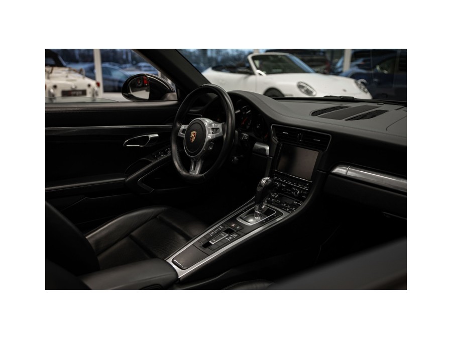 PORSCHE d'occasion 911 DECAPOTABLE TARGA 4 GTS 430 de 2015 Pau (64)﻿