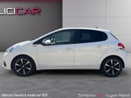 PEUGEOT d'occasion 208 I 1.2 PURE TECH 82 SIGNATURE de 2019 Lyon Nord