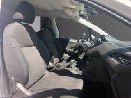 PEUGEOT d'occasion 208 I 1.2 PURE TECH 82 SIGNATURE de 2019 Lyon Nord
