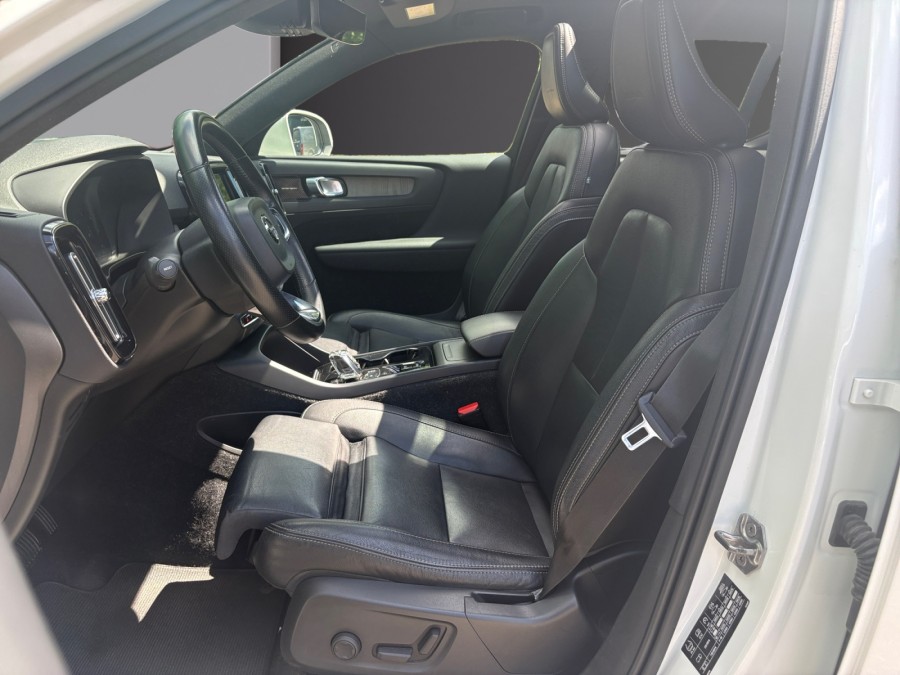 VOLVO d'occasion XC40 D4 190 AWD BUSINESS GEARTRONIC de 2019 Nord