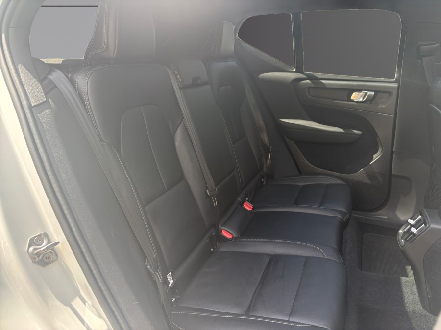 VOLVO d'occasion XC40 D4 190 AWD BUSINESS GEARTRONIC de 2019 Nord