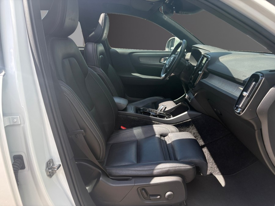VOLVO d'occasion XC40 D4 190 AWD BUSINESS GEARTRONIC de 2019 Nord