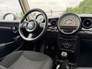 MINI d'occasion MINI ONE 75 BRICK LANE de 2013 Poitiers (86)﻿