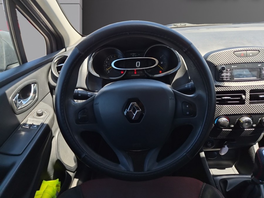 RENAULT d'occasion CLIO IV 1.2 16V 75 EXPRESSION de 2015 Frejus (83)﻿