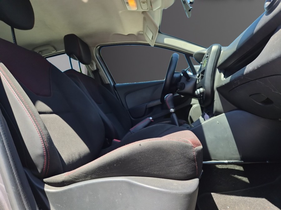 RENAULT d'occasion CLIO IV 1.2 16V 75 EXPRESSION de 2015 Frejus (83)﻿