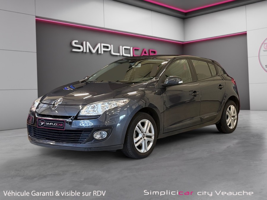 RENAULT d'occasion MEGANE 1.5 DCI 110 EXPRESSION de 2013 Andrezieux