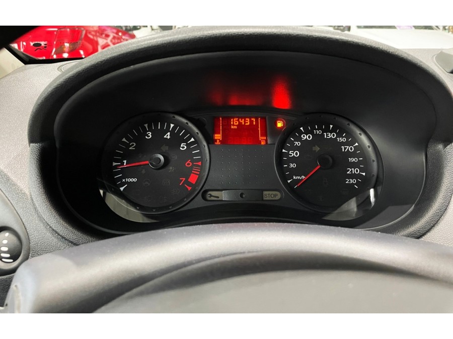RENAULT d'occasion CLIO III COLLECTION 1.2 16V 75 ZEN de 2014