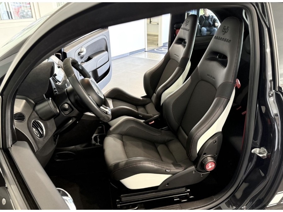 ABARTH d'occasion 500 / 595 / 695 | 08.2008-??? ABARTH 695