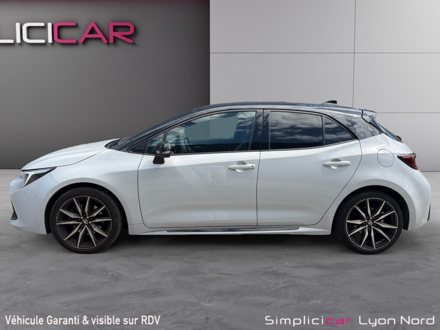 TOYOTA d'occasion COROLLA BERLINE BICORPS TROIS OU CINQ PORTES 196H