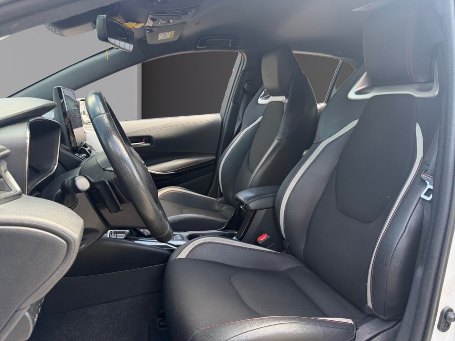 TOYOTA d'occasion COROLLA BERLINE BICORPS TROIS OU CINQ PORTES 196H