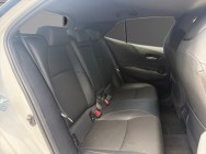 TOYOTA d'occasion COROLLA BERLINE BICORPS TROIS OU CINQ PORTES 196H
