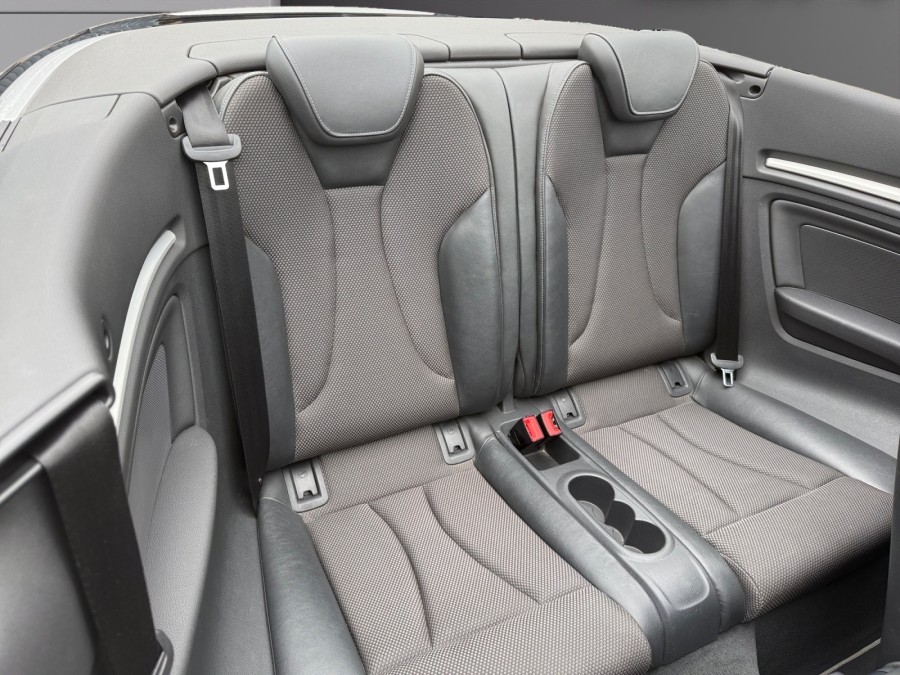 AUDI d'occasion A3 DECAPOTABLE 35 TDI 150 DESIGN de 2017 Dunkerque