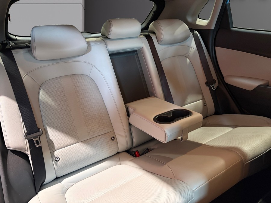 HYUNDAI d'occasion KONA ELECTRIC 204 BUSINESS de 2020 Fontainebleau