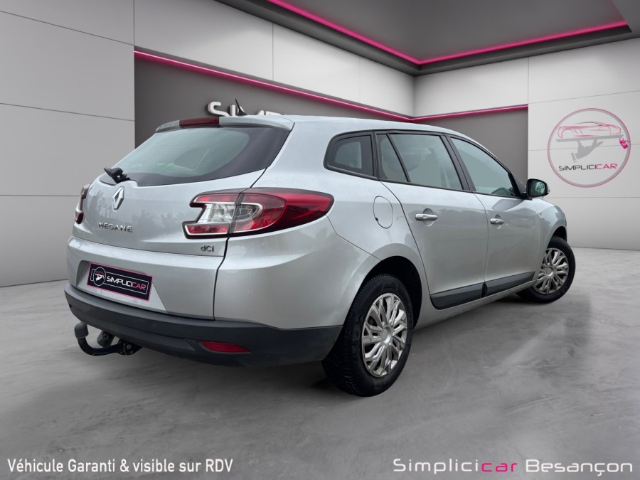 RENAULT d'occasion MEGANE III GRANDTOUR 1.5 DCI 110 de 2011 Besançon