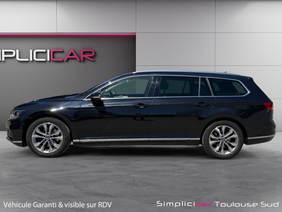 VOLKSWAGEN d'occasion PASSAT B8 VARIANT 2.0 150CV 2.0 TDI EVO SCR