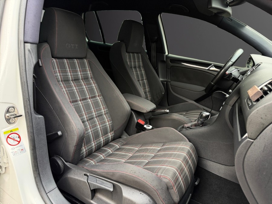 VOLKSWAGEN d'occasion GOLF 2.0 210 GTI DSG de 2011 Nîmes (30)﻿