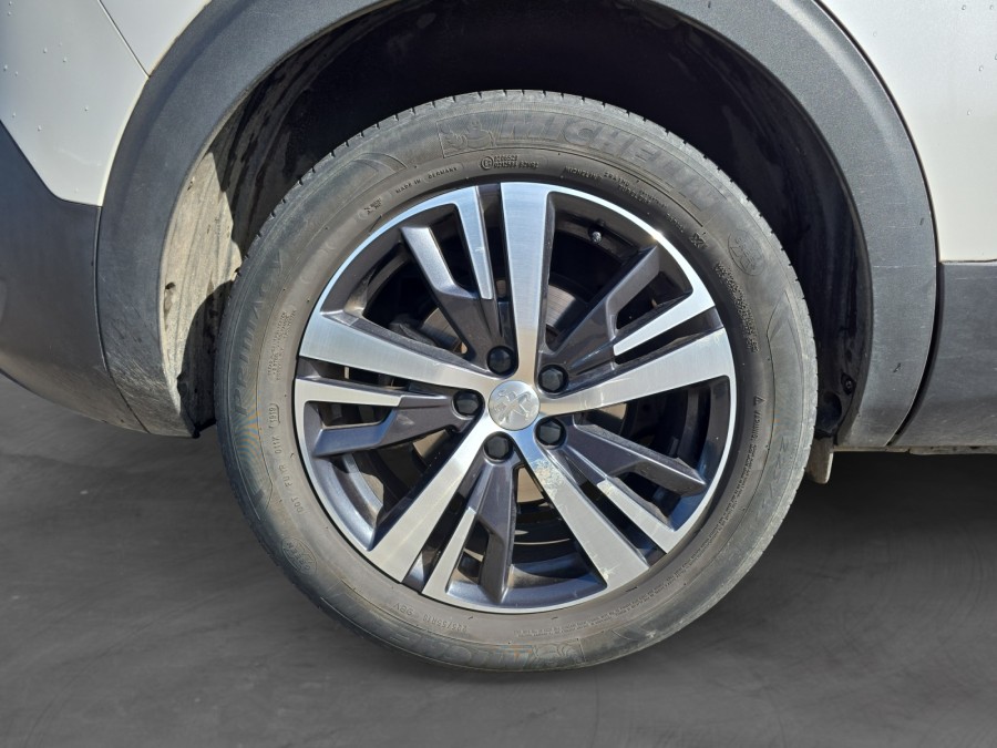 PEUGEOT d'occasion 5008 II 1.5 BLUE HDI 130 ALLURE PACK de 2019 Vichy