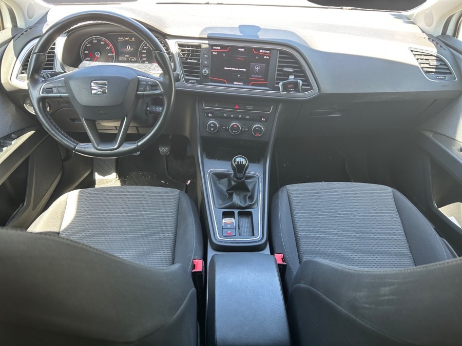 SEAT d'occasion LEON 1.2 TSI de 2018 Nord Isère (38)﻿